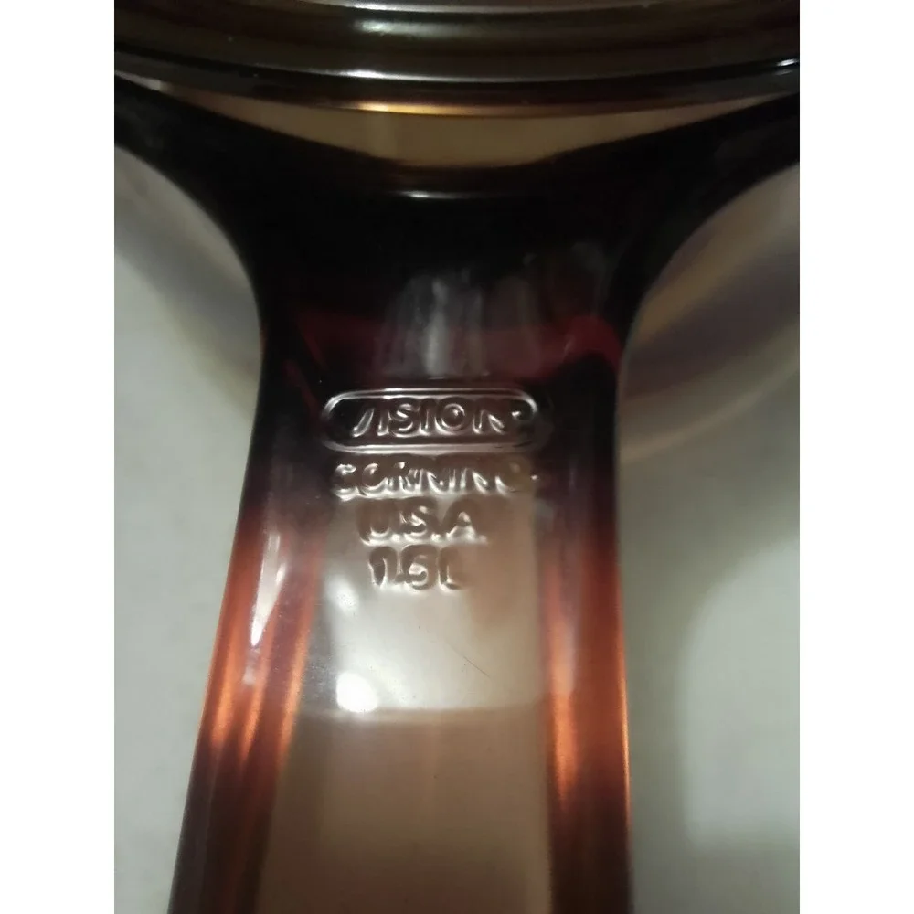 Vintage Visions Corning Ware Amber Glass   U S.A 1.5 L Saucepan With Lid.